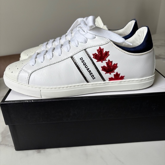 Mens DSQUARED2 Sneakers - Picture 3 of 4